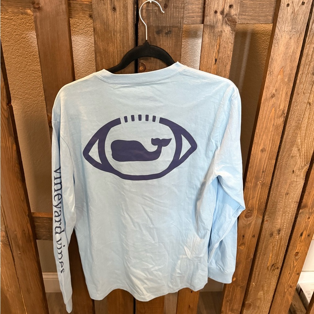 Nwot vineyard vines shirt - Picture 2 of 3